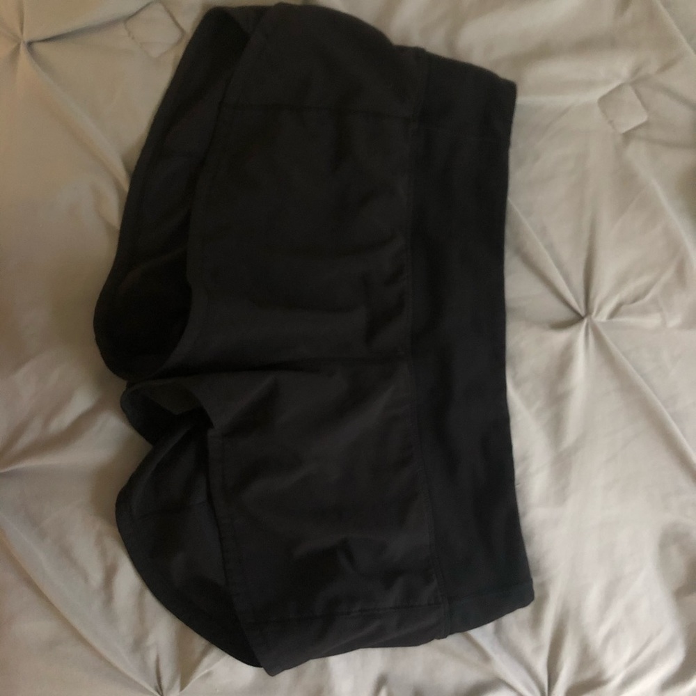 Black lululemon shorts NWOT🤩🤩will trade for 8’s